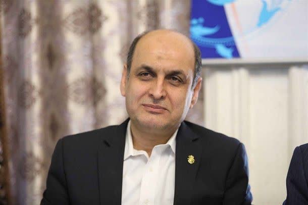 به کارگیری شایستگان و فرهیختگان بدون توجه به جریانات سیاسی