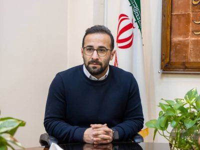 نفس شهر باران‌های نقره‌ای به شمارش افتاده/  مسوولان شهری برای حل مشکل ترافیک چاره‌اندیشی‌کنند.